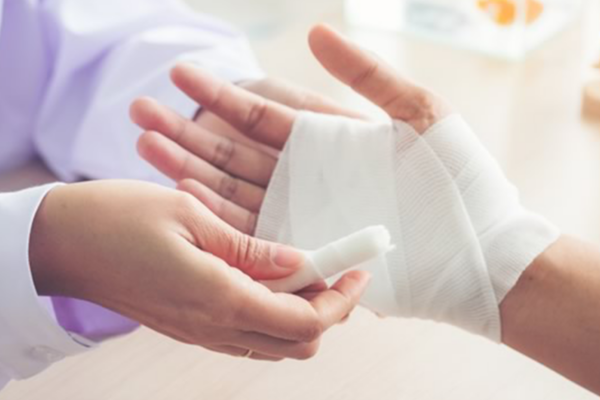 4 Different Types of Burns and Treatment